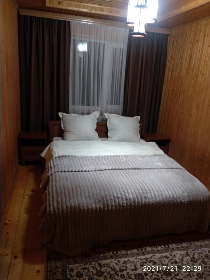 Садыба Полыцька Villa Guta Ngoại thất bức ảnh